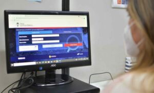 Em plataforma on-line, alunos da rede estadual passam a ter acesso a documentos estudantis