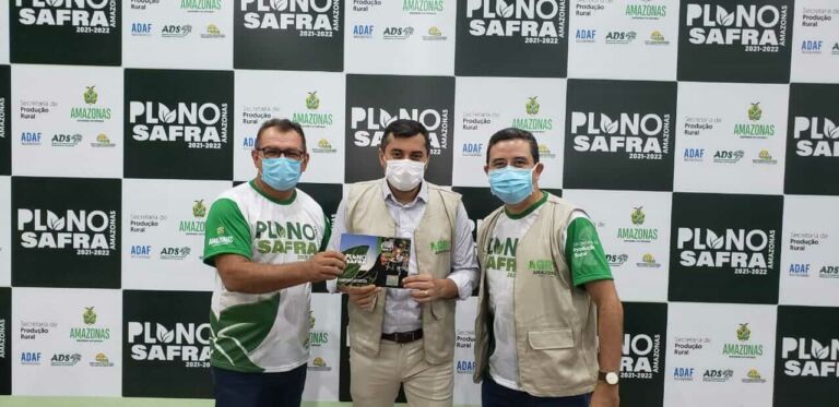 Parintins conquista apoio do governador do Amazonas para pecuaristas e produtores rurais