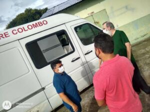 Sinésio Campos vai destinar ambulância para hospital de Parintins, através de emenda parlamentar