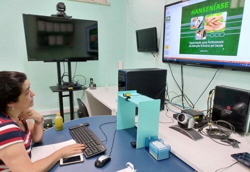 Fuam exibe aula on-line sobre assistência de enfermagem em hanseníase para estudantes da Ufam