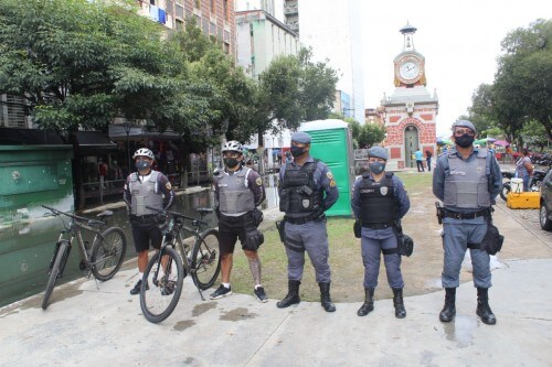 PMAM intensifica policiamento a pé nas áreas comerciais afetadas pela cheia no Centro