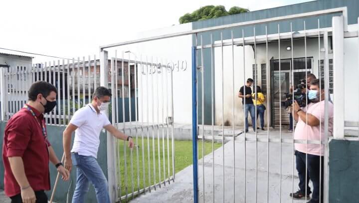 Prefeito David Almeida anuncia recuperação imediata de espaços públicos atacados no final de semana
