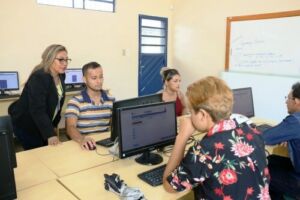 Governo do Amazonas abre vagas de EJA para novos alunos, nos dias 21 e 22 de julho