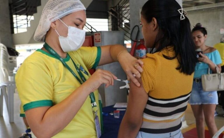 Saúde atualiza boletins da Covid-19, Mpox e vacinação neste domingo