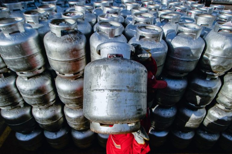 Especialista considera inexplicável o aumento no preço do botijão enquanto gasolina e diesel tem baixa e manutenção de preços. (Foto: Aurelio Alves)